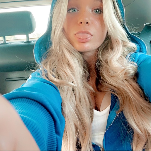 gabbyj_24